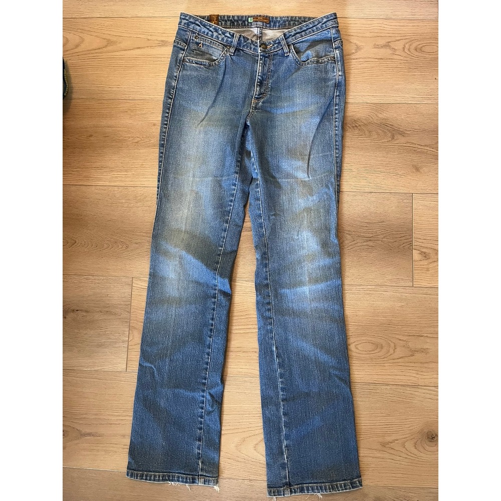 Wrangler Aura Womens Blue‎ Medium Wash Short Rise Straight Leg Jeans Size 31x34